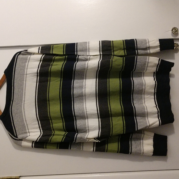 Men's Old Navy Striped Crew Neck Sweater. Never Worn. Size Large. - Picture 8 of 8